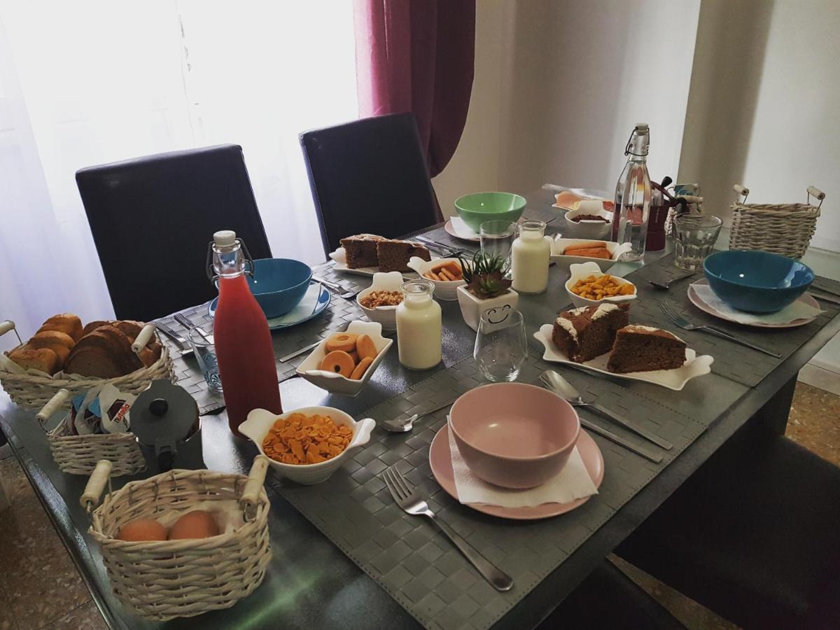 Rose Antiche Vatican B&B Рим Екстериор снимка
